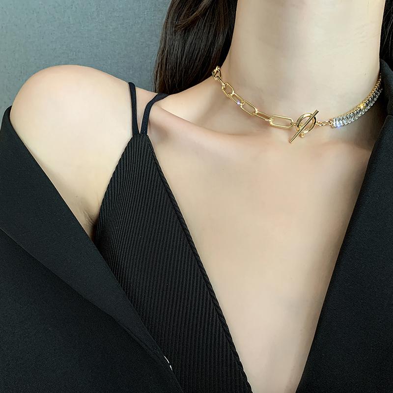 

Korean new design fashion jewelry thick chain luxury shiny asymmetric copper inlaid zircon OT buckle female short necklace