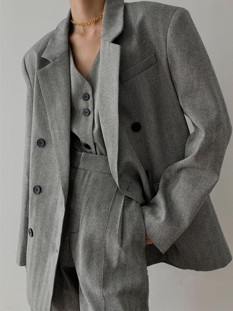 

Autumn women' jacket stylish coat and loose style vintage double breasted suit, Black vest