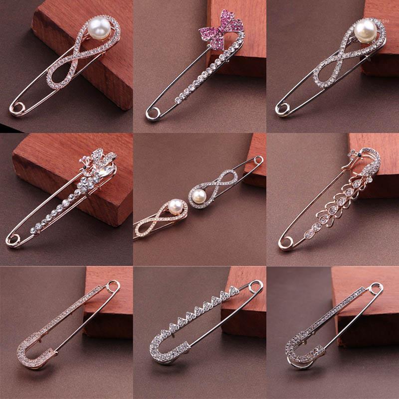 

Pins, Brooches TODOX Brooch Big Pins Fashion Beauty Women Man Gold Zinc Alloy Pearl Bow-knot Crystal Garment Activity Party Wedding Gift, Gray
