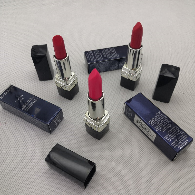 

2021 New Lip Makeup Matte Lipstick 3 Colors Matte Lipstick 3.2g ARA Red 888 520 080 Red 3 Colors Lipsticks 3.2g, Mixed color