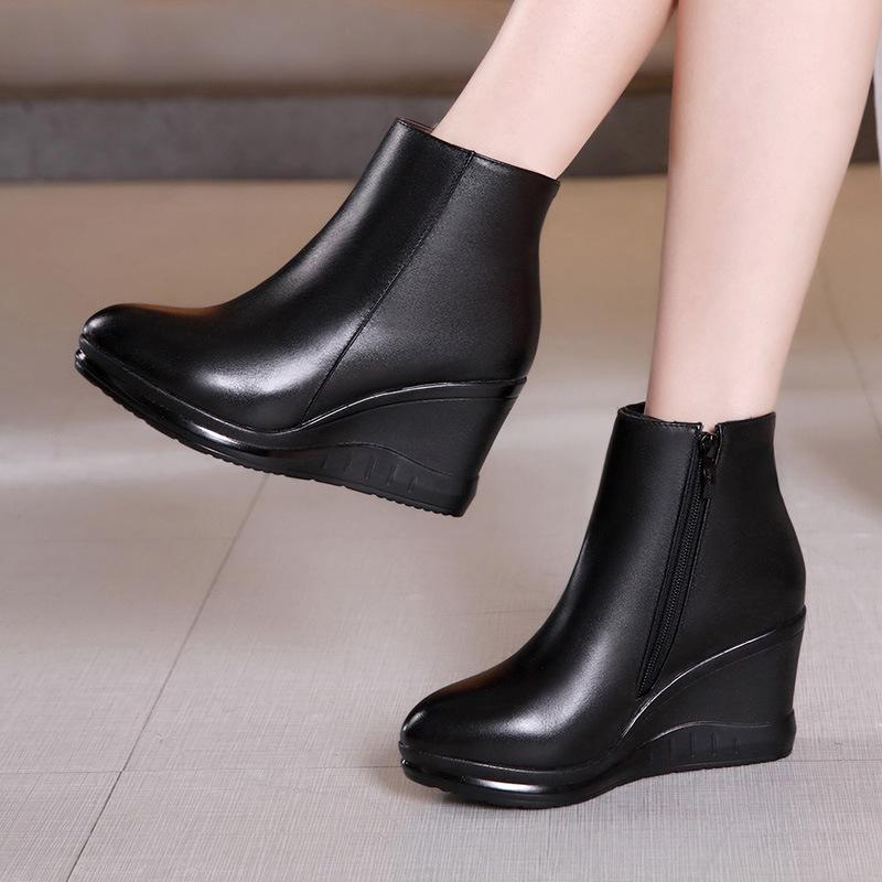 

2020 wedge with waterproof platform booties female pointed autumn and winter high heel boots plus velvet 40-43, Black single