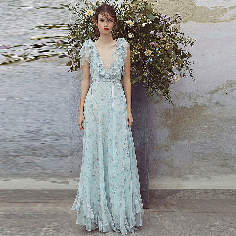 

Xf Spring Fashion Runway Designer in Summer Clothes of Women with Low-cut v Sleeves Floral Belt Print Enchanting Pie Stacked Long Ucqi, Sky blue.