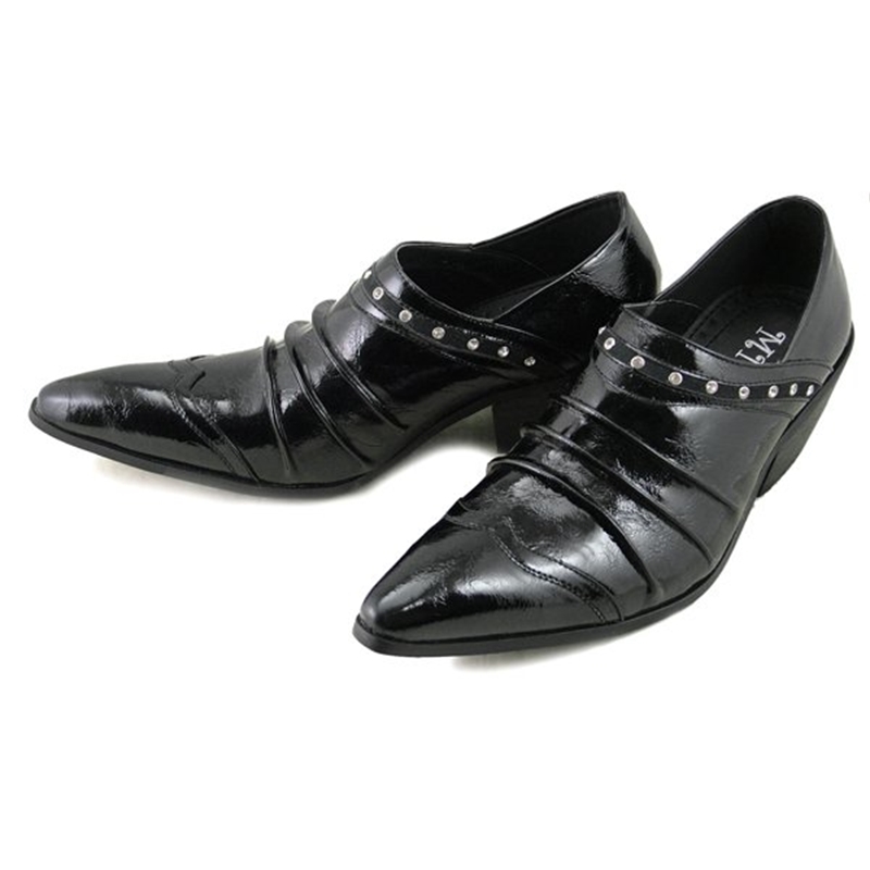 

2020 Zapatos Genuine Casual Leather Metallic Gold Iron-studded Tassel Pointed Toe to Formal Shoes 6uen, The picture