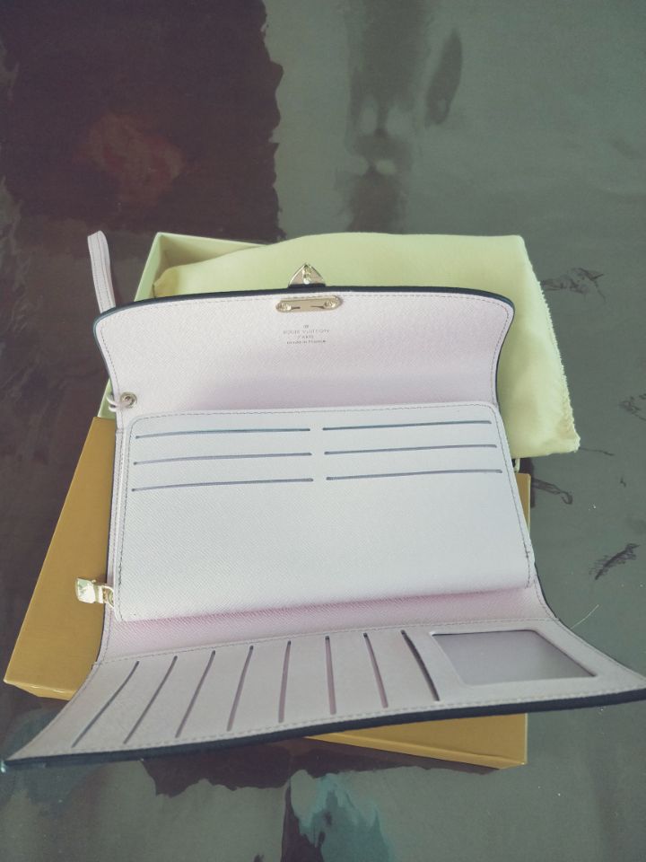 

Single zipper WALLET the most stylish way to carry around money, cards and coins men leather purse card holder long business, women wallet AAA1