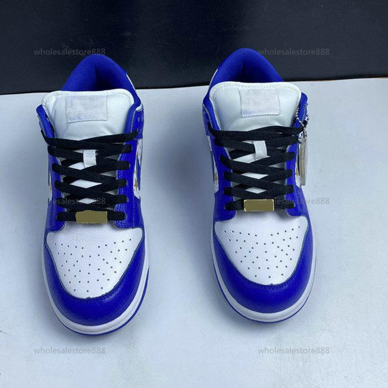 

2021 SB Low Super Star Dunk Mens Skateboard Shoes progettista Trainers des Chaussures Taquets Womens Sports Sneakers
