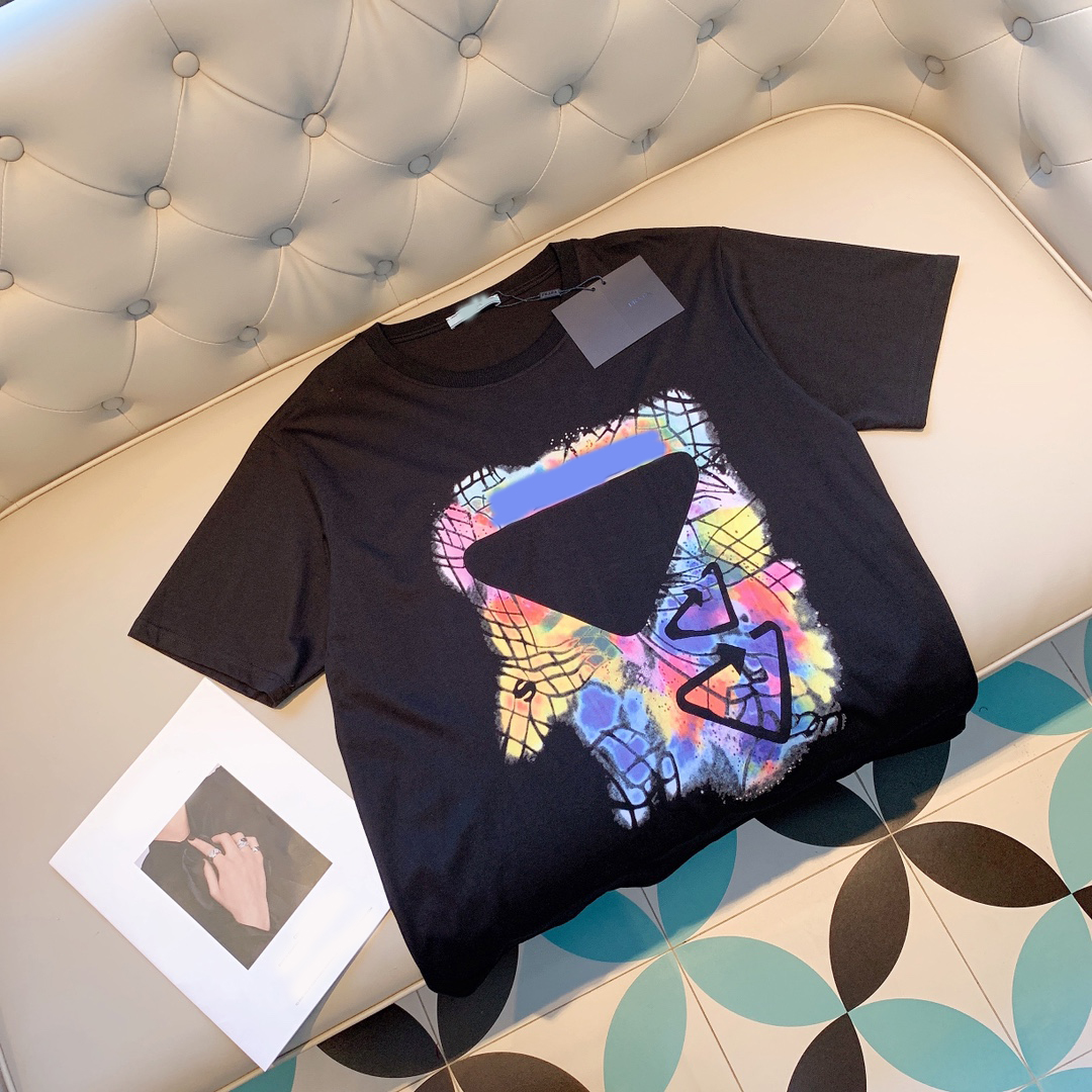 

Luxurious Men's T-Shirts P home rada spring and summer new short-sleeved gradient color triangle label glue letter logo, Supplement (not shipped separately)