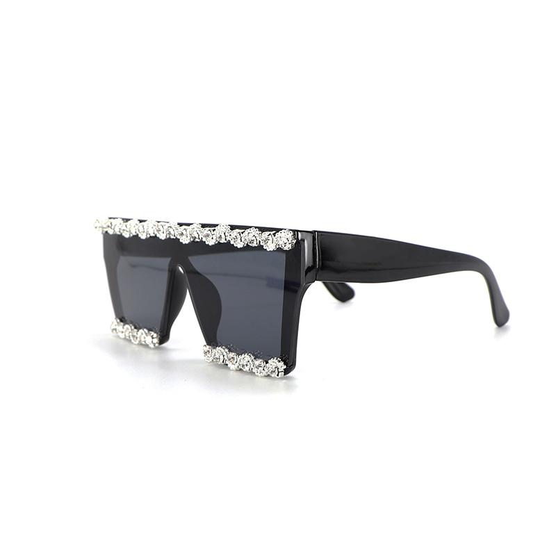 

Vintage Women Square Sunglasses 2021 Luxury Diamond Sun Glasses Rhinestone Female Eyewear Metal Frame Shades UV400