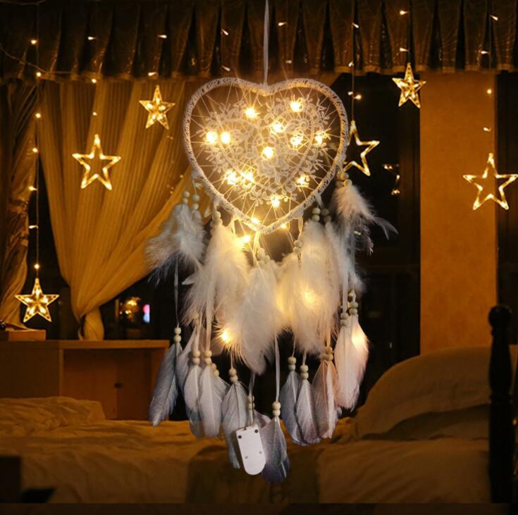 

LED Light Handmades Dreamcatcher Wind Chimes Handmade Dream Catcher Net Feathers Hanging Dreamcatcher Craft Gift Home Decoration YL1225