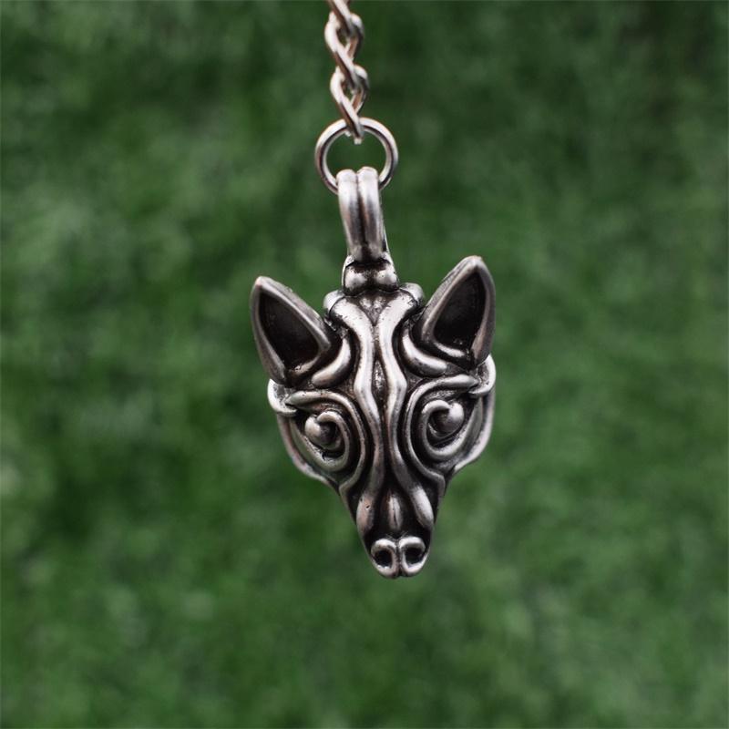 

Keychains 1pcs Fashion Cute Cool Wolf Head Keychain Car Key Ring Souvenir For Gift