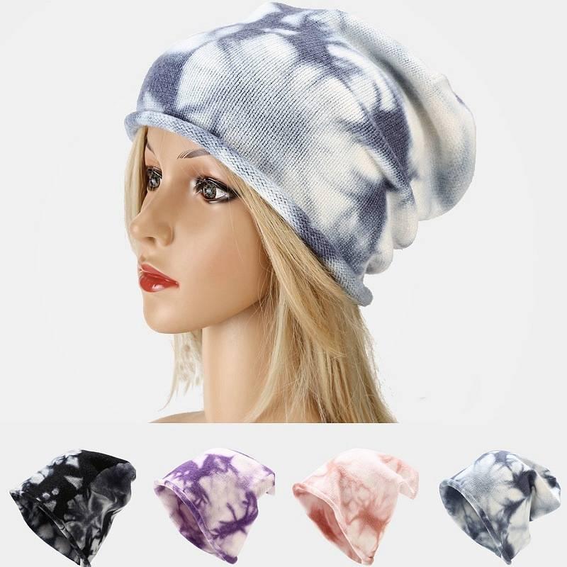 

Autumn and winter outdoor windproof ear protection headgear tie dyed round top knitted pullover cap, Black