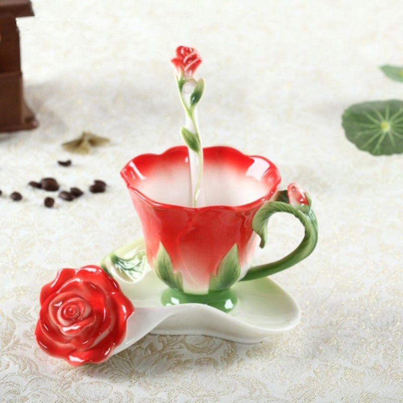 

3D Rose Enamel Coffee Mugs with Spoon and Saucer Milk Cup 150ml Marriage Gift Creative Ceramic Chinese Bone China Drinkware, Red