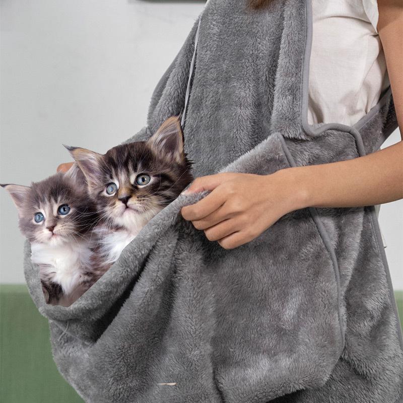 

Coral Fleece Holding Cat Dog Anti-stick Apron Cat Nest Pet House Blanket Cushion Mat Pet Products