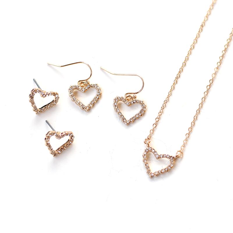 

Winter New Arrivals Sweet Cute Style Mini Heart Inlay AB Crystal Stud Earrings For Women Girls Fashion Jewelry Accessories