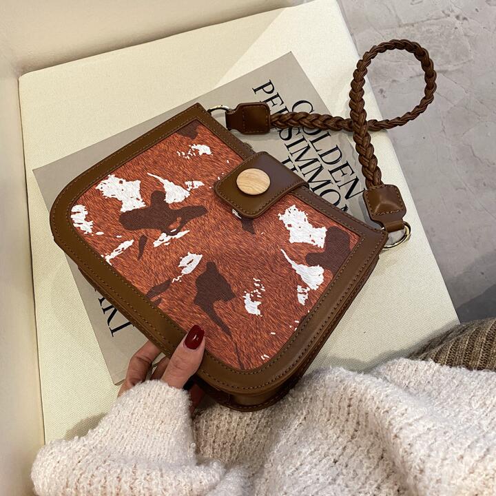 

wholesale women handbag elegant atmospheric printing crossbody bag street trend contrast leather shoulder bag new printed leather fashion ba, Black;red