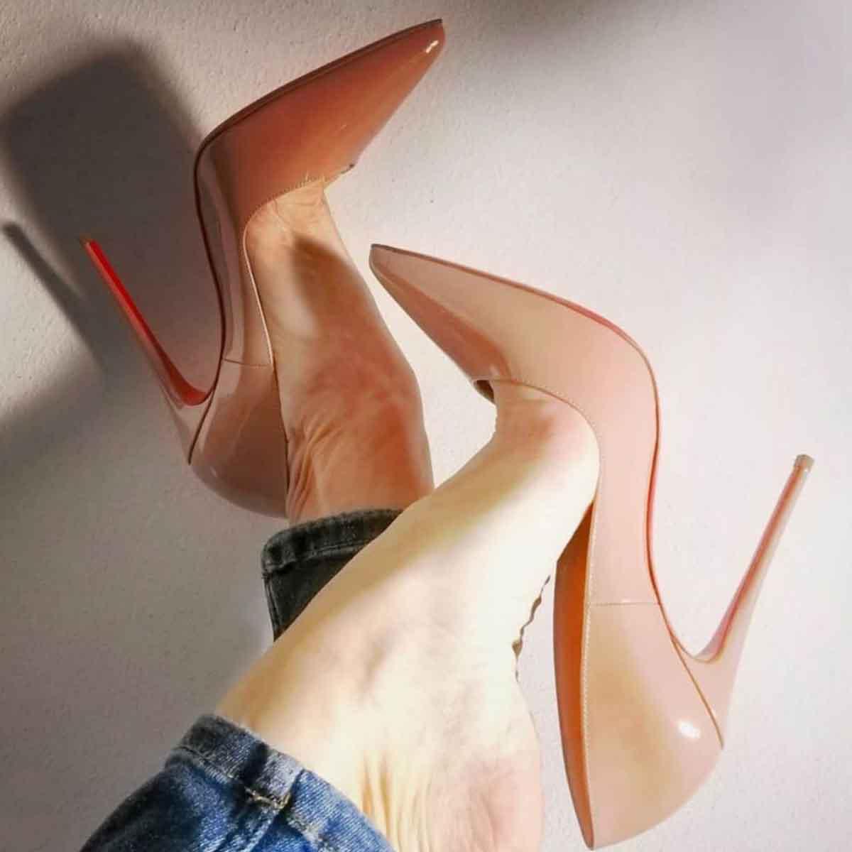 

Sexy Woman High Heels,Red Bottom Pumps,Red Soles Designers,Lady Wedding Party Dress Shoes Pointed-Toes,Black/Nude Color Wholesale, Colour 1