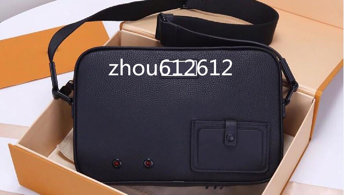 

Best four colors letter man women message bag handbag pochette Metis shoulder bags crossbody Retro bags free shipping M44165 M43918, Black