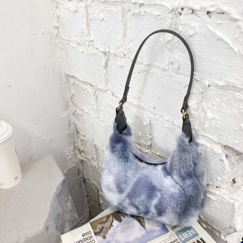 

Women Plush Tote Bag Female Solid Color Soft Fashion Small Shoulder Bags Ladies 2021 New Autumn Winter Underarm Shopping Handbag