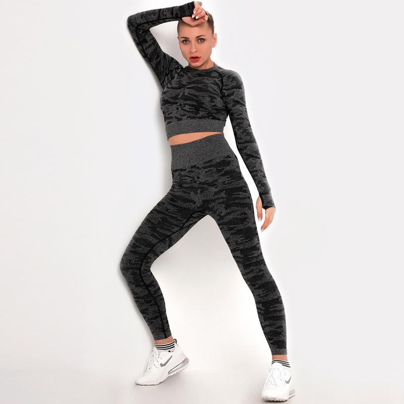 

Two Piece Sports Suits For Women Fitness Camo Seamless Workout Set Long Sleeve Crop Top High Waist Leggings Yoga Sets, Black