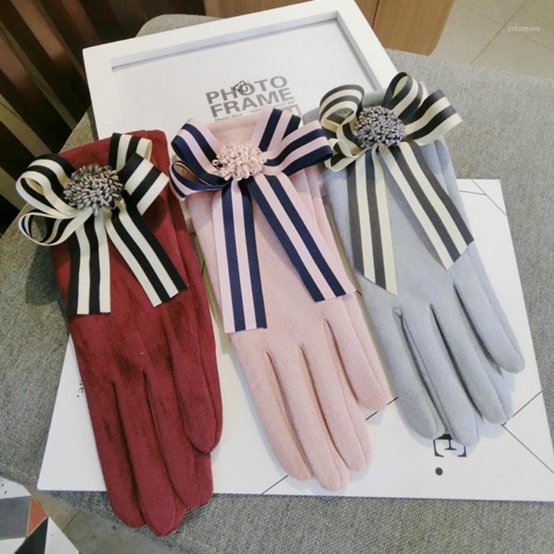 

New Korean touch screen gloves wool bow warm knitted women spring winter flower gloves thick red pink gray mittens1