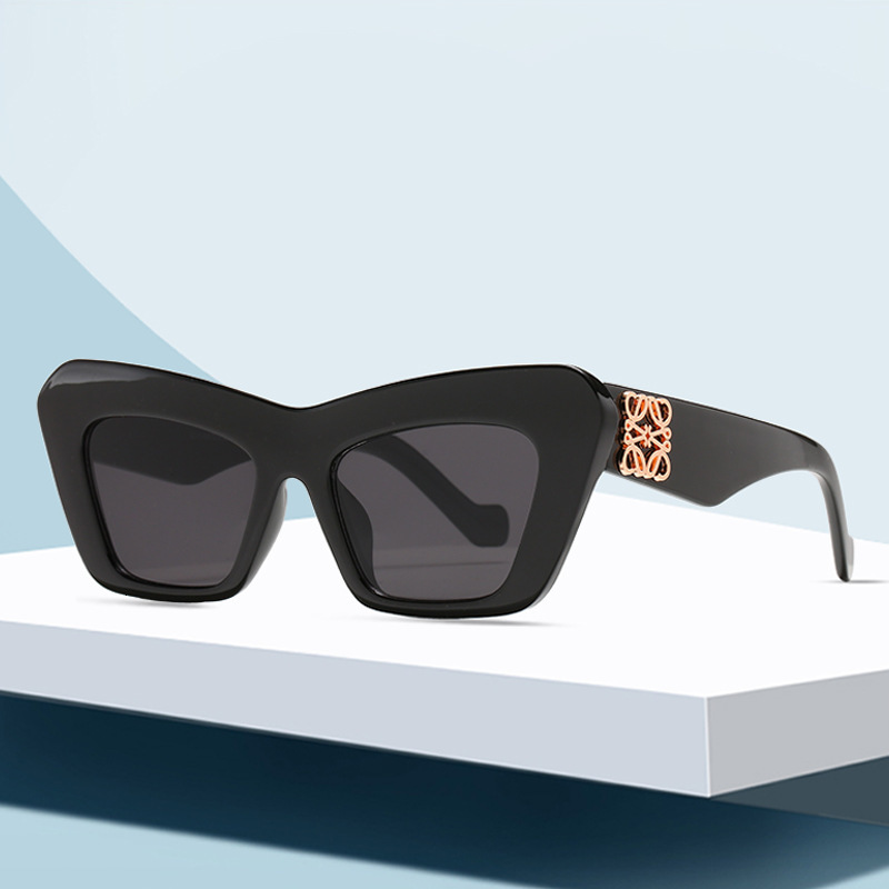 

New personalized sunglasses 8063 cat eye Frame Sunglasses Women's versatile Sunglasses Designer AWS