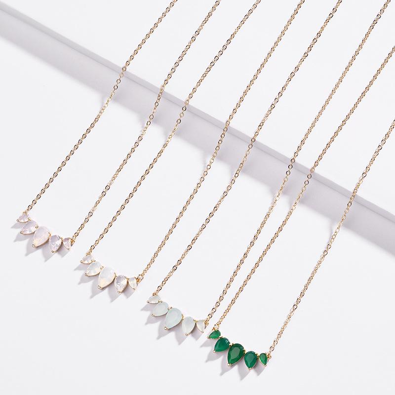 

Copper Claw Setting Opal Color Zircon Mini Pendant Necklace Short Chain Necklaces for Women