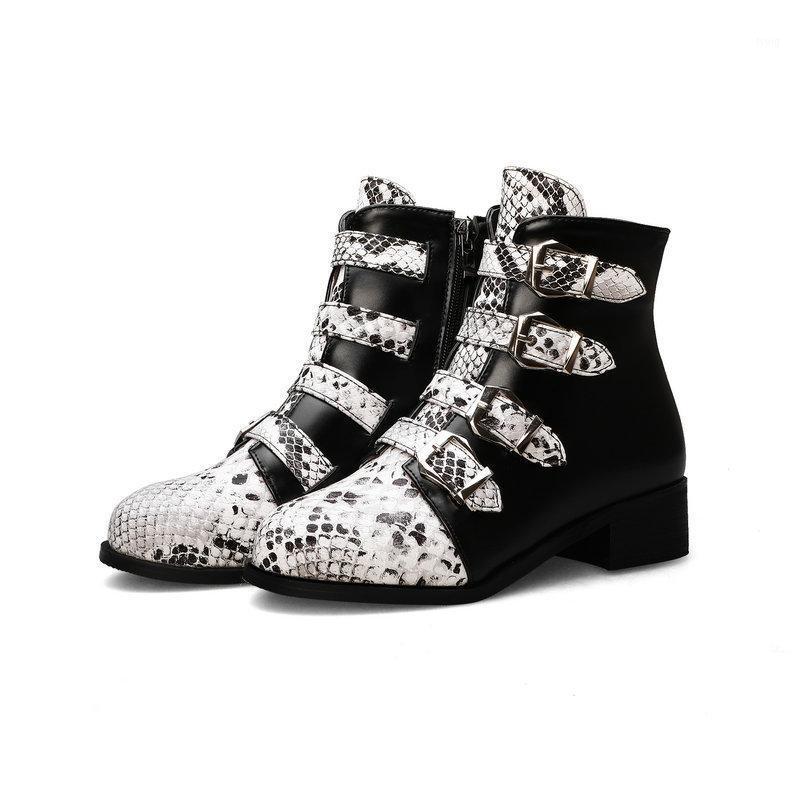 

DEAT 2020 New Autumn And Winter Fashion casual belt buckle and color matching snake pattern Short Boots women1, White