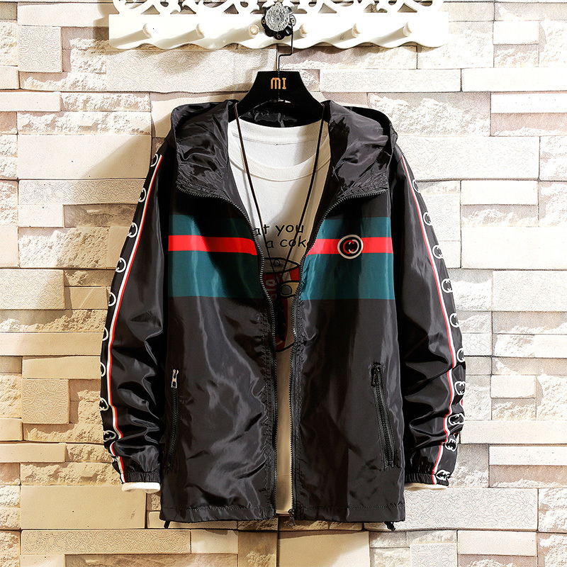 

2021 Spring Autumn Man's Hip-hop with Hoodie Shirt Street Jacket Zumw, Black.
