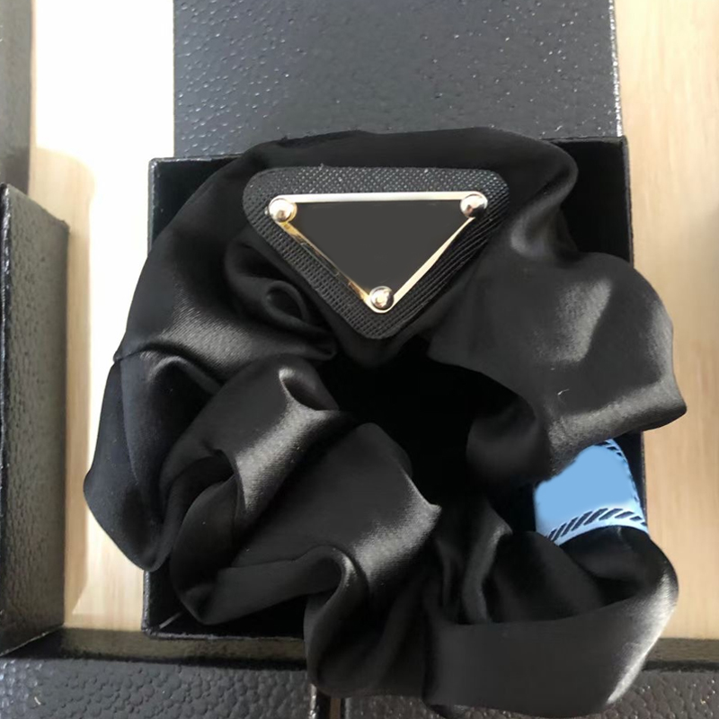 

Hot Selling Women Triangle Hair Ties Multicolor LeatherTriangle Letter Elastic Hair Band Fashion Hair Accessories for gift party