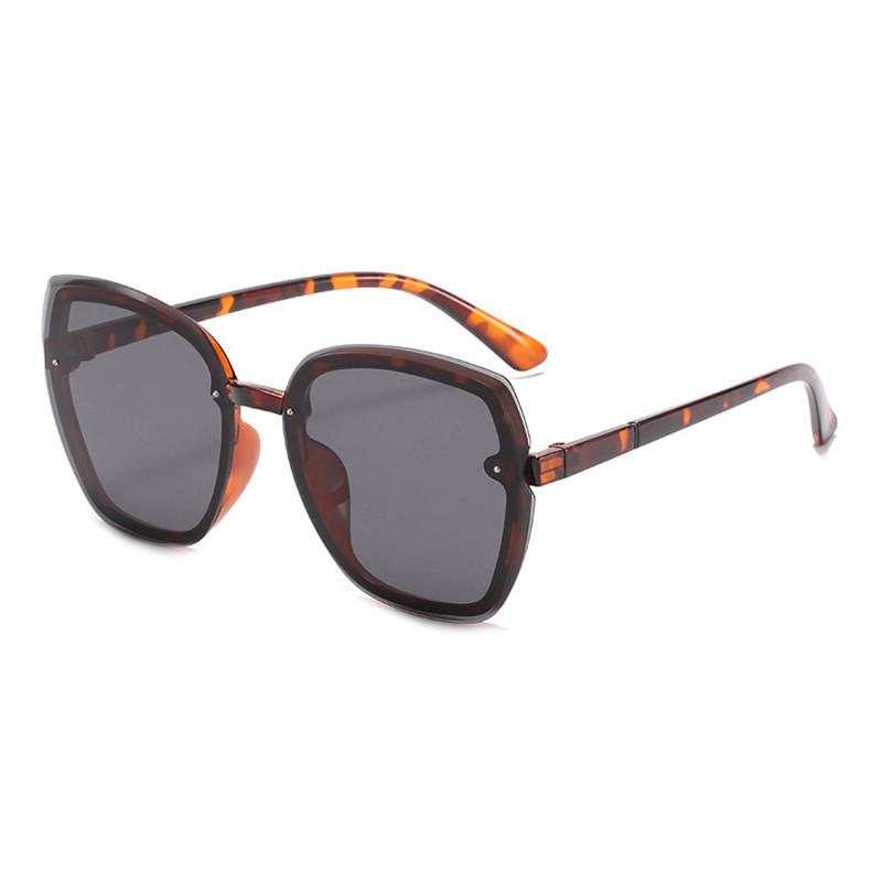 

New Cat Eye Sunglasses Women Luxury Gradient Plastic Female Sun Glasses Shades Retro Outdoor Gafas UV400 Eyewear