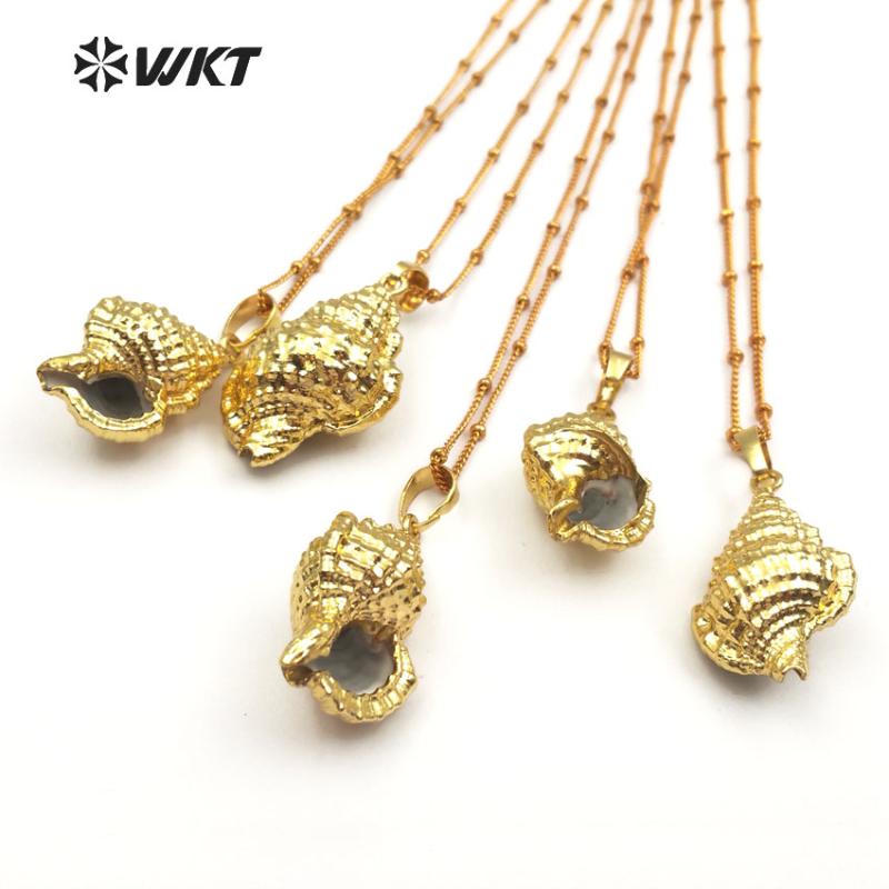 

Pendant Necklaces WT-JN028 WKT Wholesale Natural Trumpet Shell Necklaces,full Gold Color With Chains Women Jewelry Gift