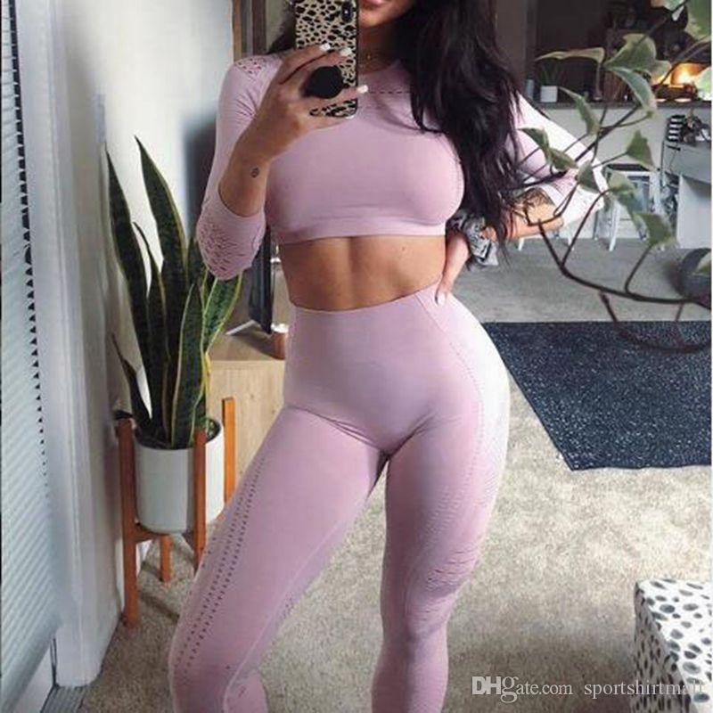 

2 pcs/set Seamless Women Sport Suit Gym Workout Clothes Long Sleeve Fitness Crop Top And Scrunch Butt Leggings Yoga Set Fitness clothes, C1 black sets