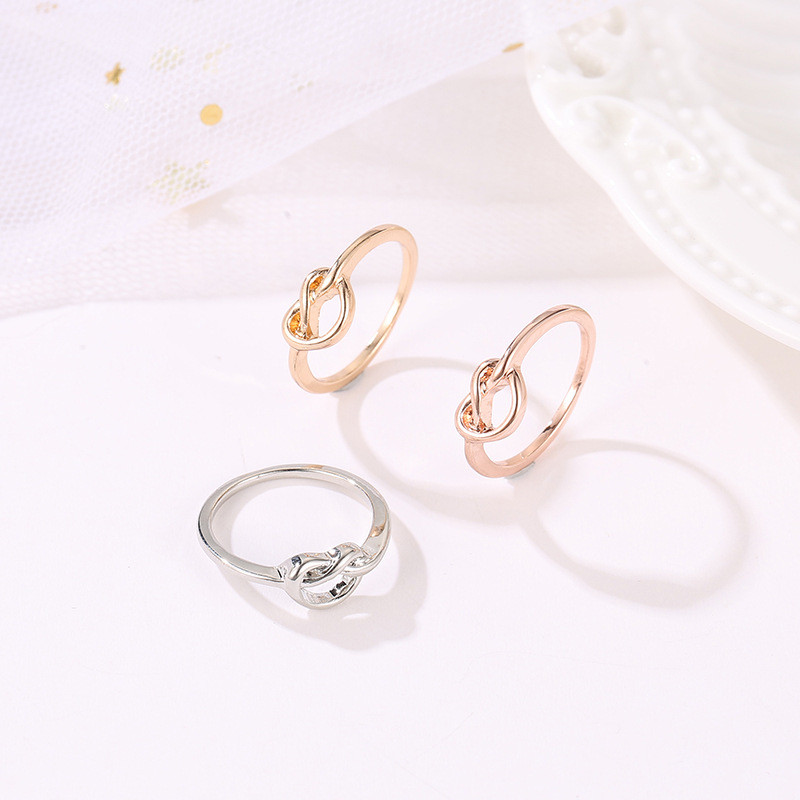 

40pcs/Lot New Arrive Geometric Finger Rings Rose Gold Knot Cluster Rings For Women White K Gift Hand Jewelry Ornaments Accessories, Golden;silver