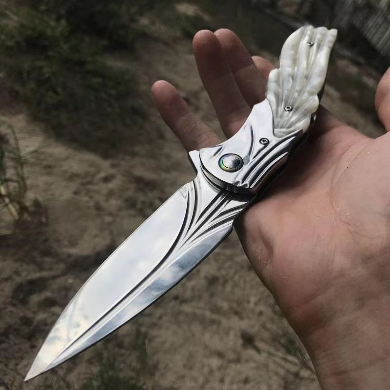 

new Sandvik folding knife has high quality steel blade with elegant line design, suitable for outdoor survival, camping, fishing, hiking