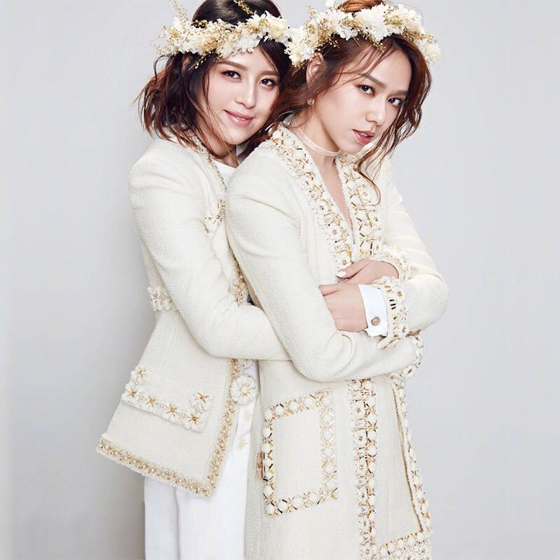 

New Runway Autumn Woolen Blend Tweed Jacket Coat Women Flower beading Pearls Female Jacket High Waist Ladies Jackets, As picture