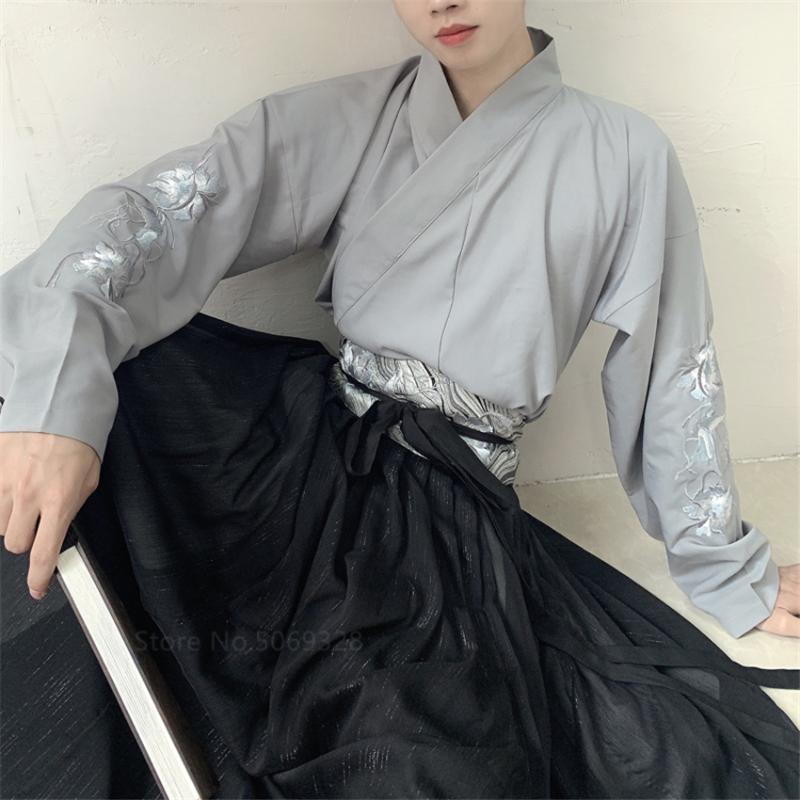 

Japanese Robe Men Kimono Traditional Fashion Harajuku Vintage Samurai Champloo Asian Ancient Hanfu Stage Costume Performance