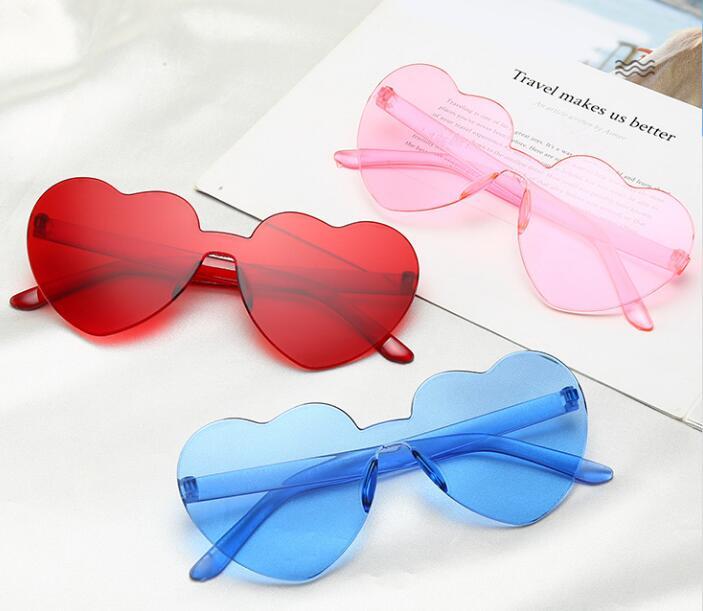 

Fashion Heart-shaped Clear Jelly Colored Sunglasses Unisex Peach Hearts Shades Glasses Transparent Eyewear Women Designer Jewelry Accessory