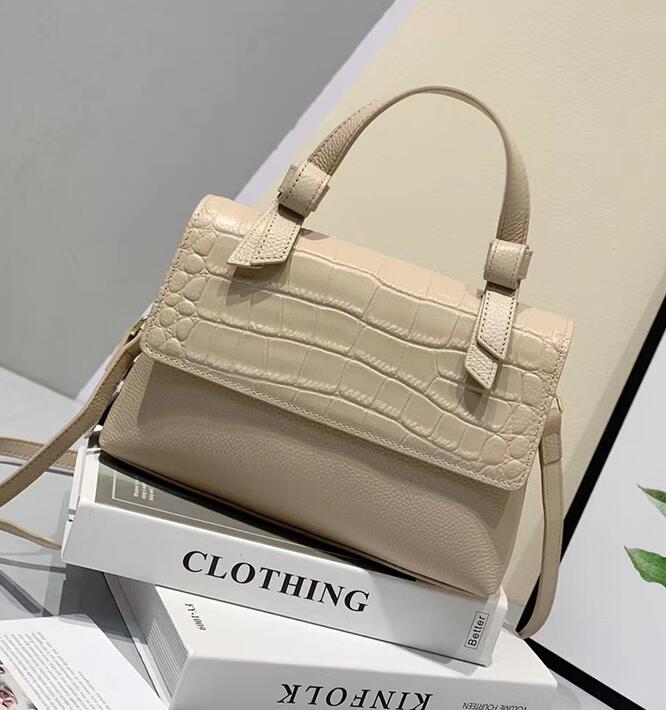 

New arrival Hot Genuine leather women purse high quality Pink