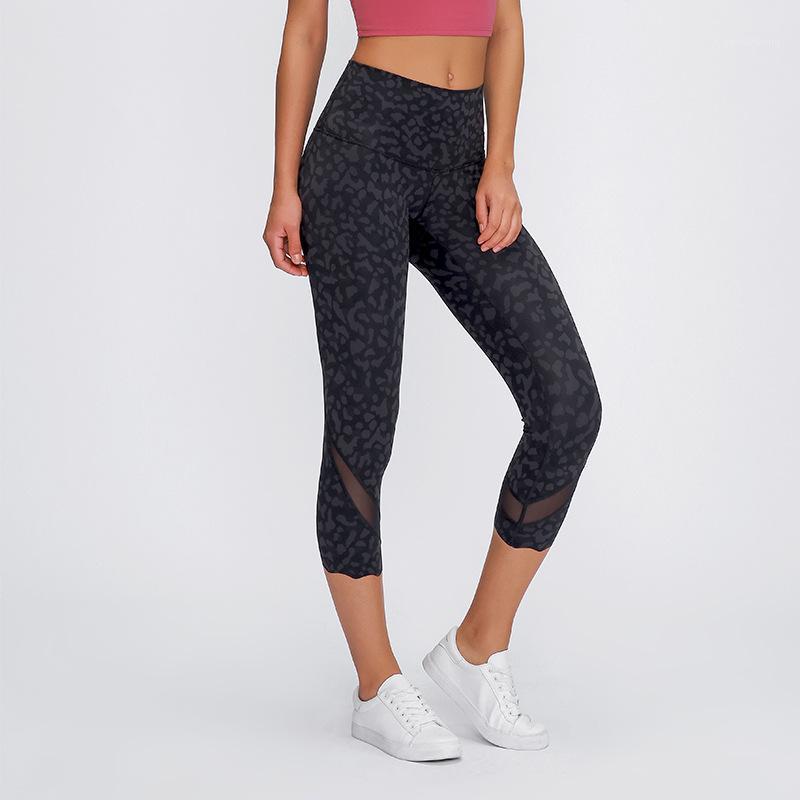 

Calf Mesh Patchwork Sport Fitness Yoga Capri Pants Women CAMO-PANTHER Naked-feel Fabric Female Running Gym Cropped Pants -121