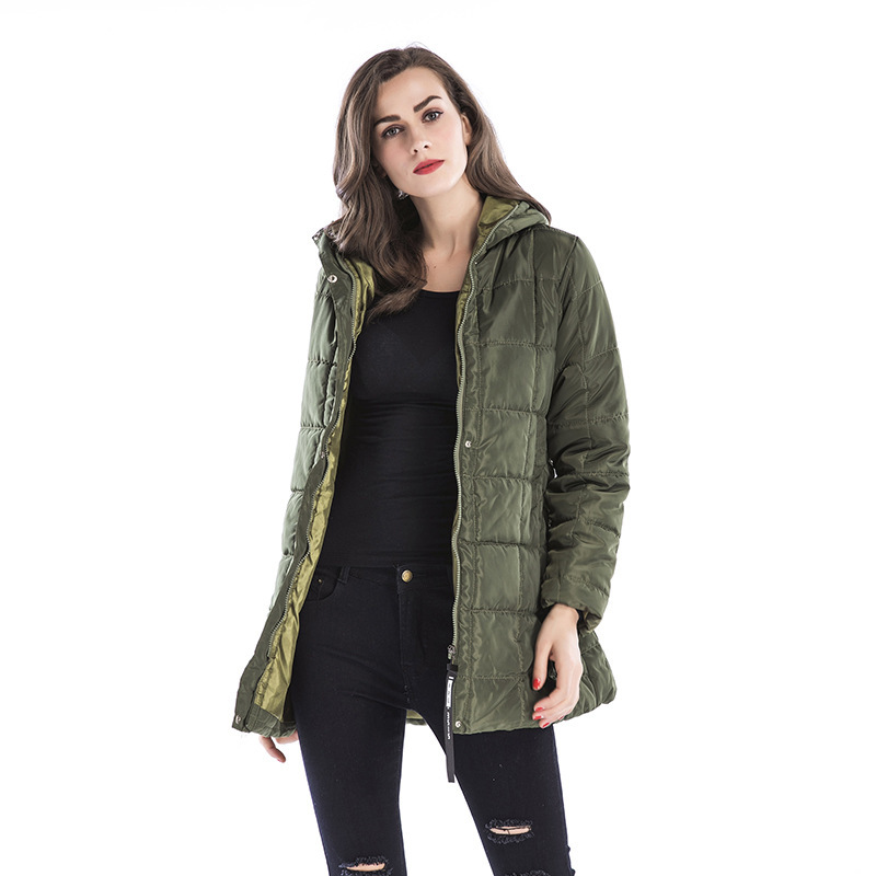 

Coat thickened cotton zipper with medium-length female hood, Army green.