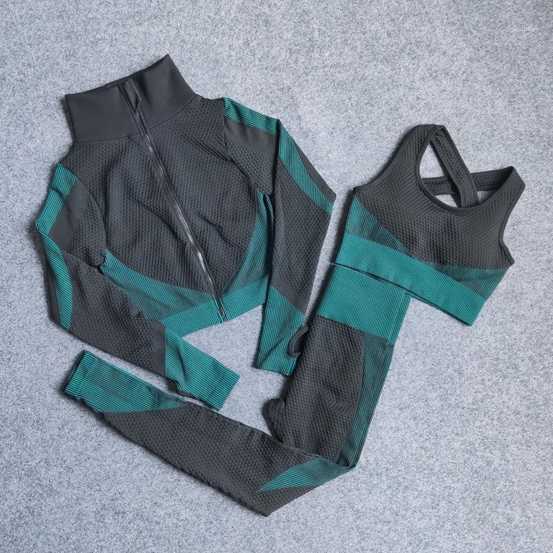 

Workout Clothes for Women Seamless Women Yoga Sets Female Sport Gym Suits Wear Running Clothes Fitness Sport Gym Set1, Gray and black shirt