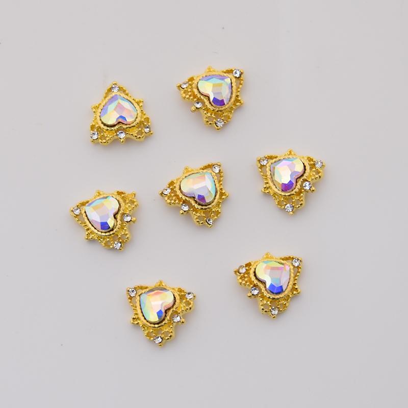 

10pcs Crystal Heart Nail Art Decorations Rhinestone Charm Glitter 10-14mm Crystal Diamonds Stone Strass Jewelry Accessoires