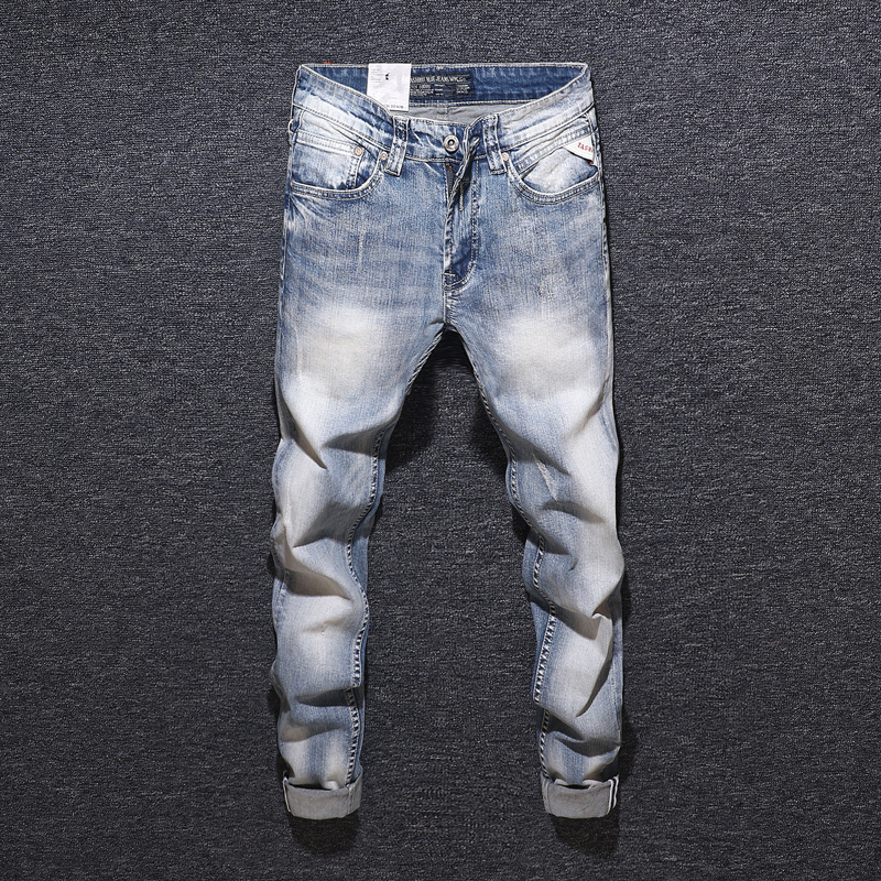 

2021 New Fashion Streetwear Light Blue Slim Fit Italian Vintage Men Elastic Denim Pants Designer Hip Hop Jeans Homme 0xkk