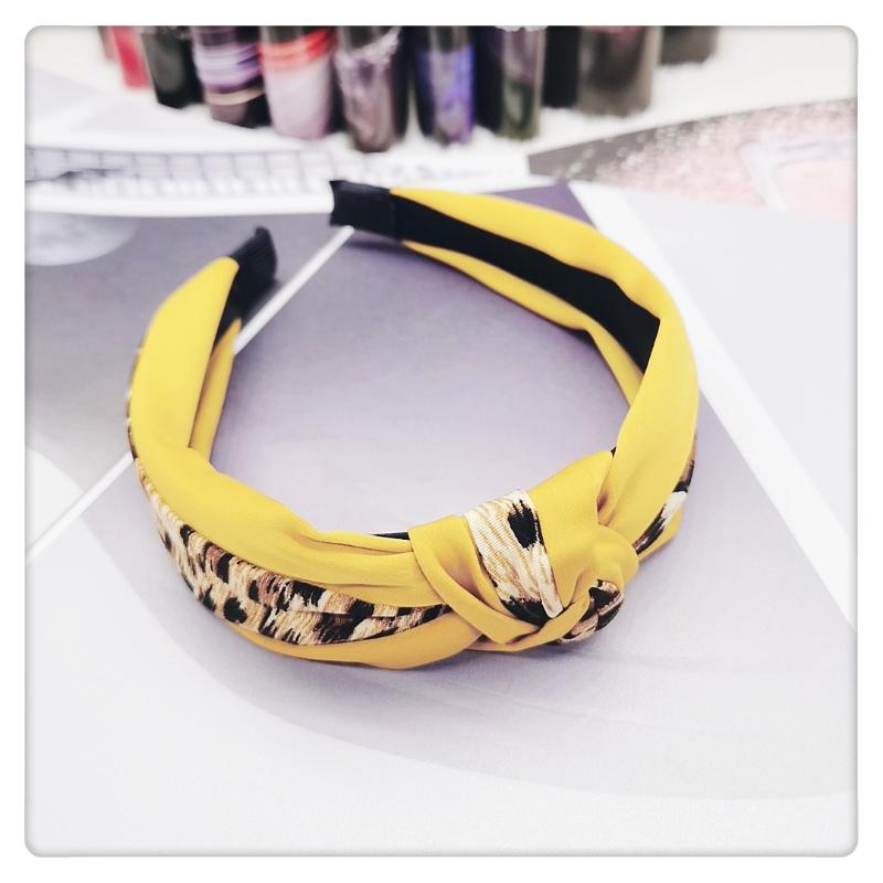 

Leopard print hair hoop her red lovely South Korea contracted joker out sweet card