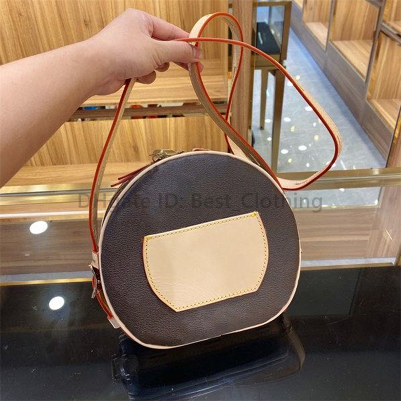 

20SS Luxury Designer Women Fashion Bags Classic Boite Chapeau Letter Metallic Artwork Causcal Zipper Circle Round Lady Handbags, No bag