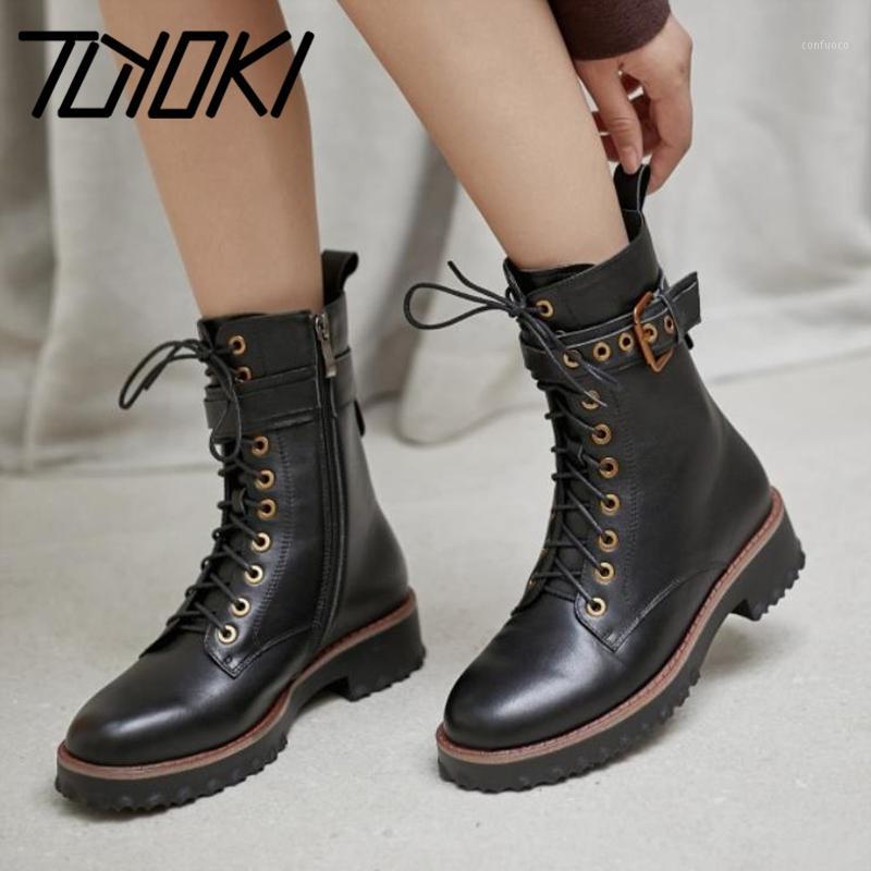 

Tuyoki 2021 INS Women Real Leather Shoes Fashion Ankle Boots Flat Winter Shoes Women Warm Office Lady Footwear Size 34-421, Black