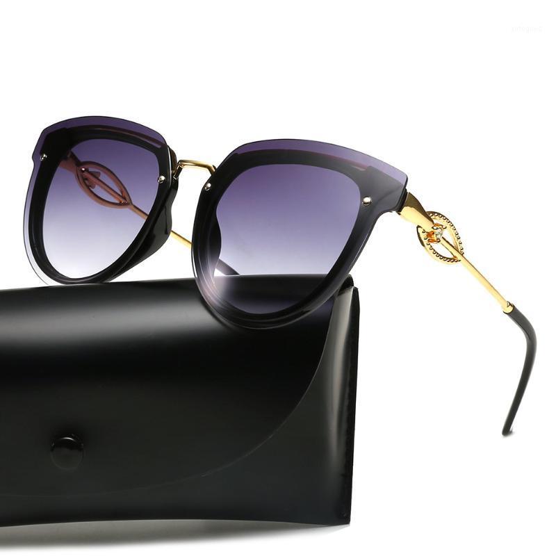 

Sunglasses 2021 Style 2784 Women's Diamond Set Fashion UV Protection Glasses1