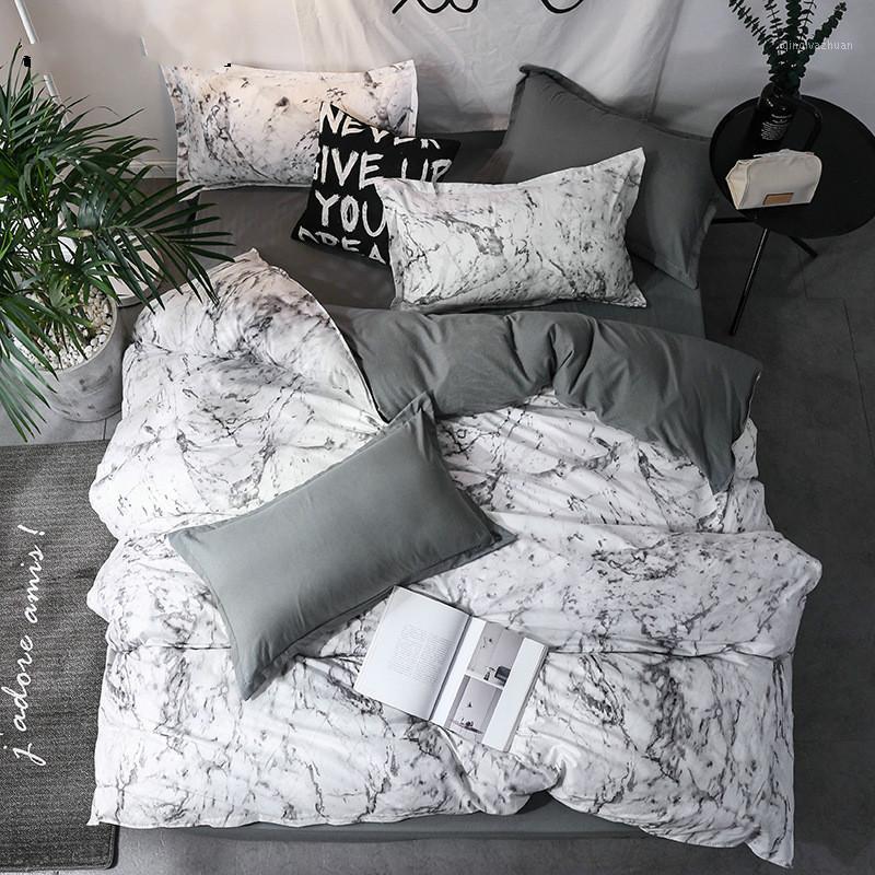 

New Arrival Classical Double sided Bed Linings Concise Style Bedding Set Quilt Cover Pillowcase Cover Bed 3pcs/set1