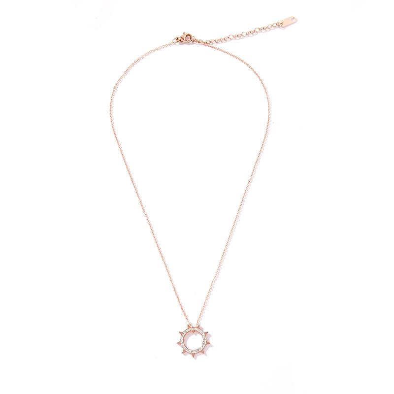 

Xinwei wholesale Neck jewelry necklaces female students creative hipster solar pendant simple fashion chain collarbone