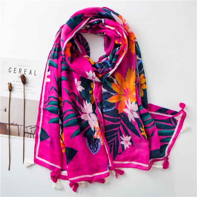 

2021 new Print Beach towel ethnic style Sunscreen silk Scarves winter seaside Shawls lady popular Cotton and Linen flower Scarf