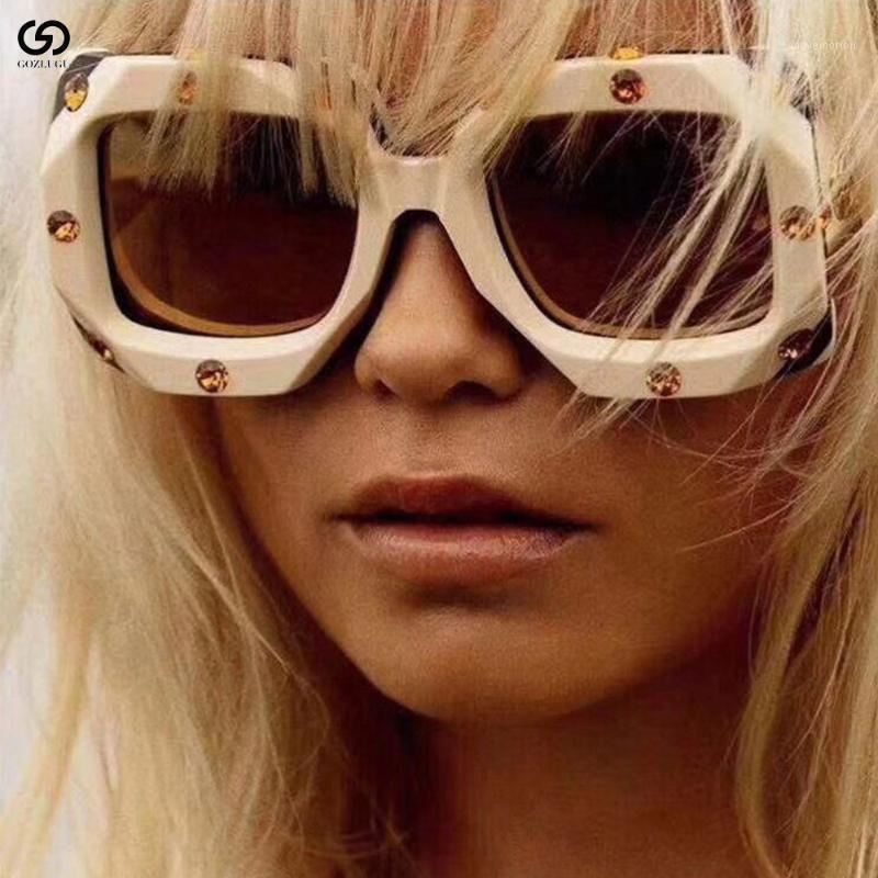 

GOZLUGU Fashion Women Oversize Sunglasses Gradient Plastic Brand Designer Female Sun Glasses UV400 lentes de sol mujer1